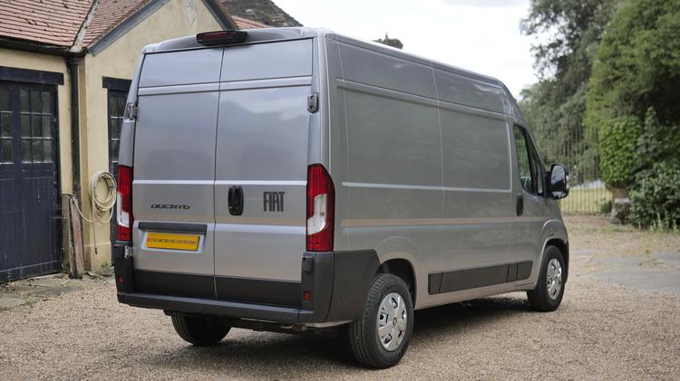 FIAT DUCATO 35 MAXI L4 DIESEL 2.2 Multijet 180 H2 Van Auto